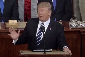 トランプ演説、CNN視聴者調査の意外な反応　7割「米国は正しい方向に」