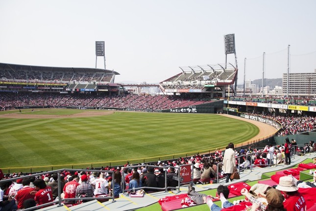 広島カープの本拠地マツダスタジアム