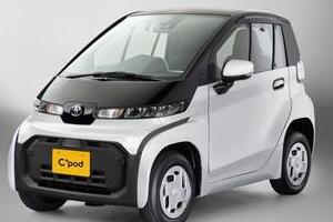 トヨタの「超小型EV」、165万円からのインパクト　「政府戦略」追い風に評価されるか