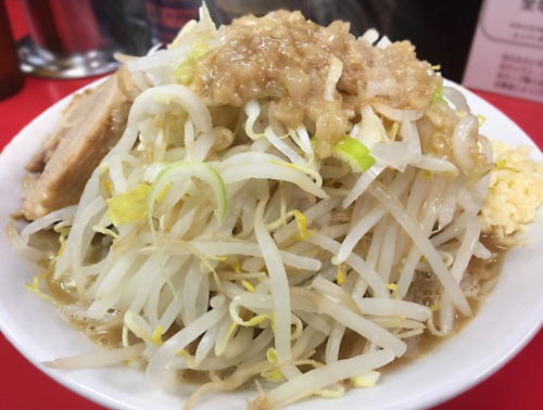 （「ラーメン二郎」のラーメン）