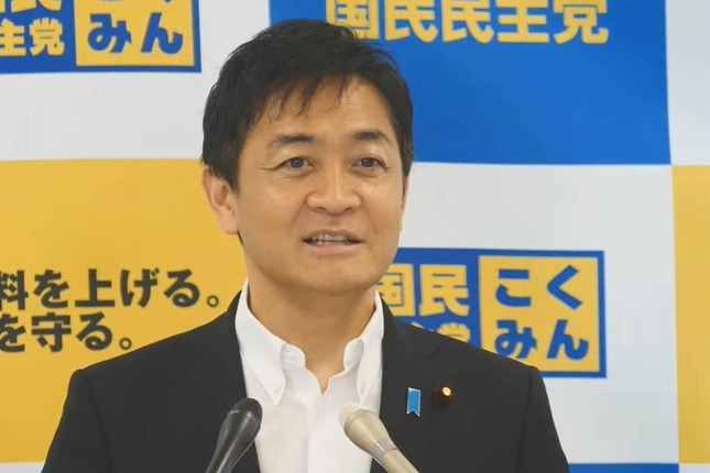 定例会見に臨む国民民主党の玉木雄一郎代表（写真は国民民主党配信の動画から）