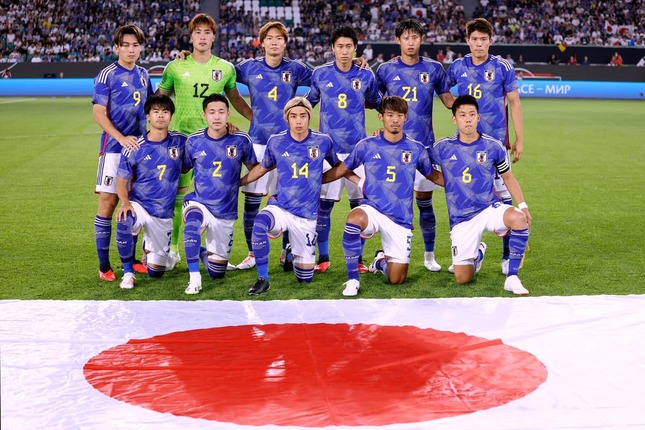サッカー日本代表（写真：Laci Perenyi/アフロ）