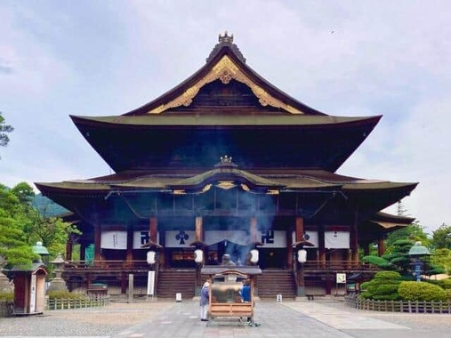 長野・善光寺