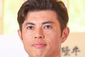 雑草に「私は勇気をもらえます」一体なぜ？　小島よしおの考えにネット感動「素晴らしい！」「泣けてきた」