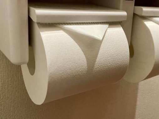 トイレットペーパー（画像はイメージです）