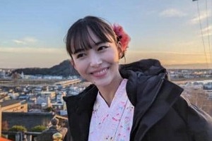 「笑顔素敵すぎ」井桁弘恵、フィルム現像のステキ写真　満面の笑みに「見てる側も嬉しくなります」