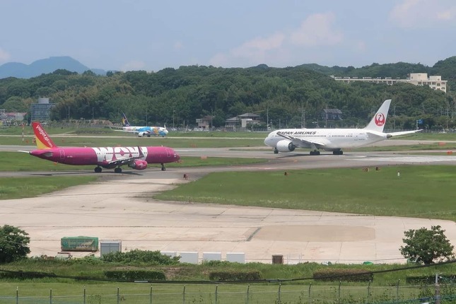 福岡空港は全国有数のアクセスの良さで知られる