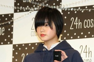 平手友梨奈、「拘束写真」にファン安堵の理由は　Ado事務所社長が投稿「ドタキャンされたら困るので」