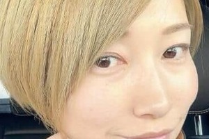 「現役時代から本物の美人！！」元バレーボール代表狩野舞子、筋トレで美脚あらわ「足長くて綺麗で格好いい」