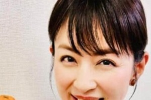 平井理央アナ、ロンドン在住「ママ友」39歳元テレ東アナと再開　「2人ともステキ」「綺麗すぎます」