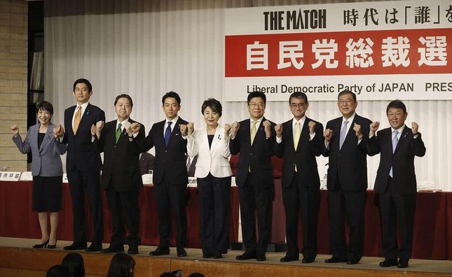 自民党総裁選、候補者が共同記者会見（写真：代表撮影／AP／アフロ）