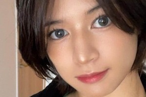 現役JKプロレスラー・山岡聖怜、「いい感じ」腕＆腹の筋肉　「すんげえ進化」「パーフェクトボディ」