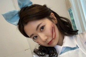 元卓球の福原愛、エプロンドレスで「頬に切り傷」ハロウィン仮装　TikTok投稿には「センシティブ」警告も