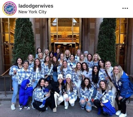 「ドジャース奥様会」のインスタグラム（＠ladodgerwives）より