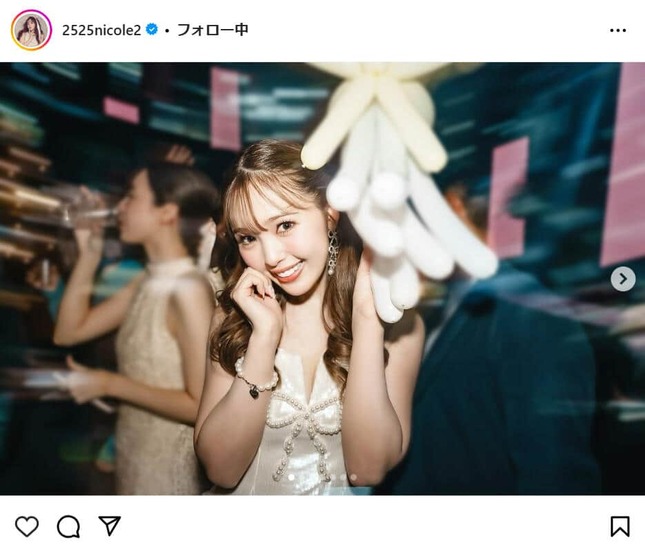 藤田ニコルさんのインスタグラムより（2525nicole2）