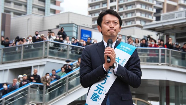 兵庫県知事選に当選した斎藤元彦氏（写真：アフロ）