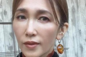 工藤静香、デコ出し＆まとめ髪で雰囲気激変　「cocomiちゃんに似るね」貴重ショットにファン興奮