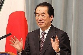 菅首相の退陣問題が動き出した。