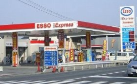 ガソリンはさらに4～5円値上がりする　高騰に頭を抱える外食産業や観光業