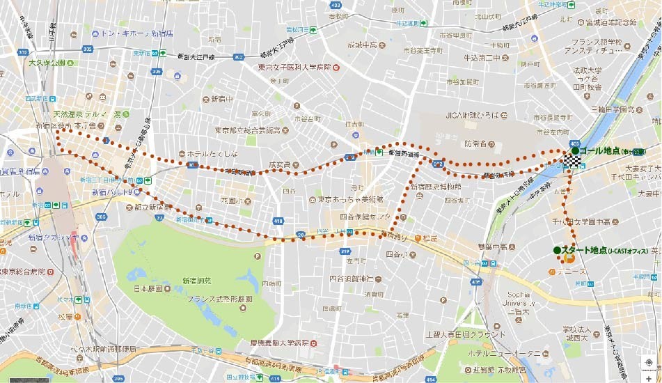 検証で走ったルート。オフィスのある麹町を出発点に、新宿駅前を経由して市ヶ谷駅まで戻ってきた（C）Google、ZENRIN