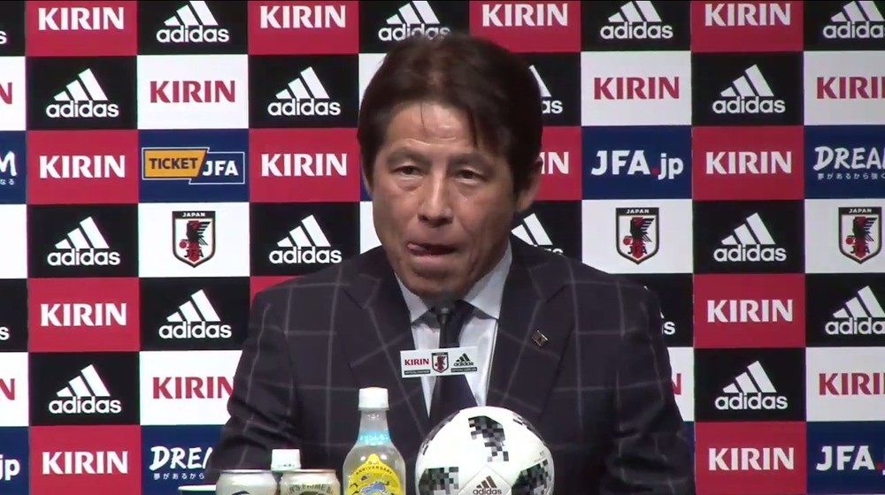 サッカー西野新監督の会見が「雰囲気暗い」　「不安しか感じない」「この人で大丈夫？」