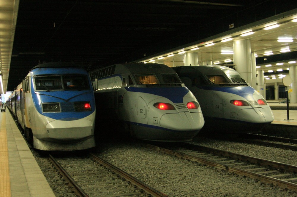 韓国の高速鉄道が北朝鮮に乗り入れる日は来るのか（写真はソウル駅で撮影）