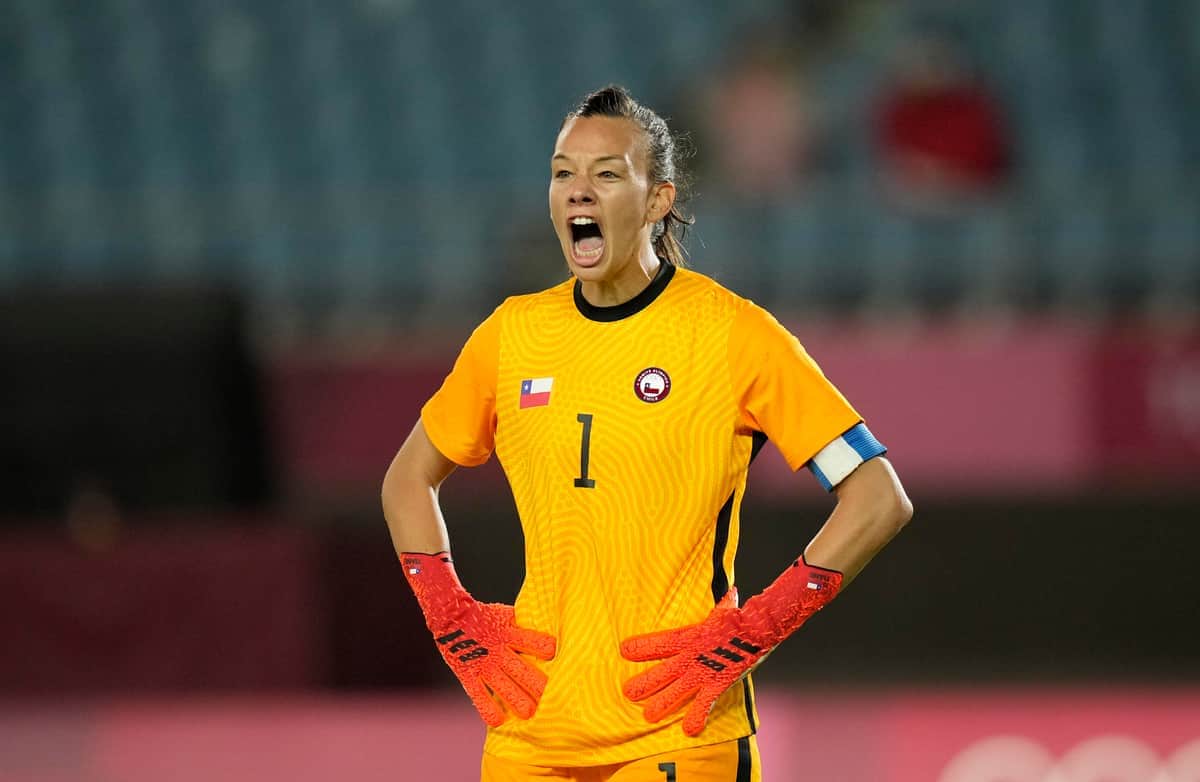 ビデオ審判はどこにいたの 女子サッカー日本戦 幻のゴール にチリ代表キャプテンが激怒 J Cast ニュース