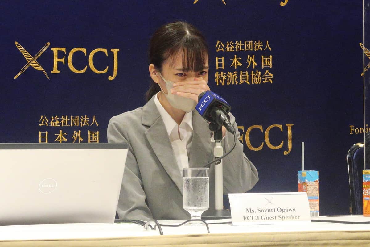 「多くの嘘を言うように...」旧統一教会側、元2世信者に会見中止要求　本人涙の続行「どうかこの団体を解散させて」