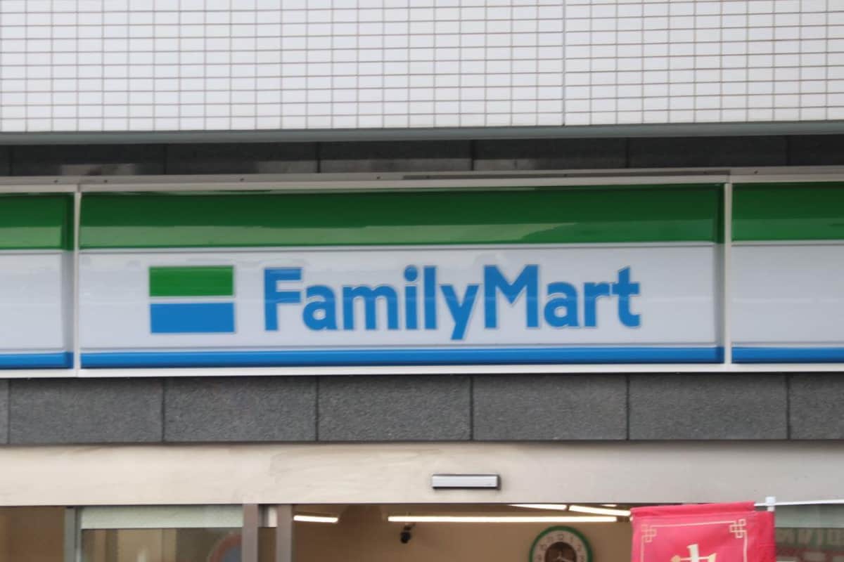 ファミマから「クリスピーチキン」消えた！？　史上最速で「1億越え」累計販売の大ヒット商品、真相を聞いた