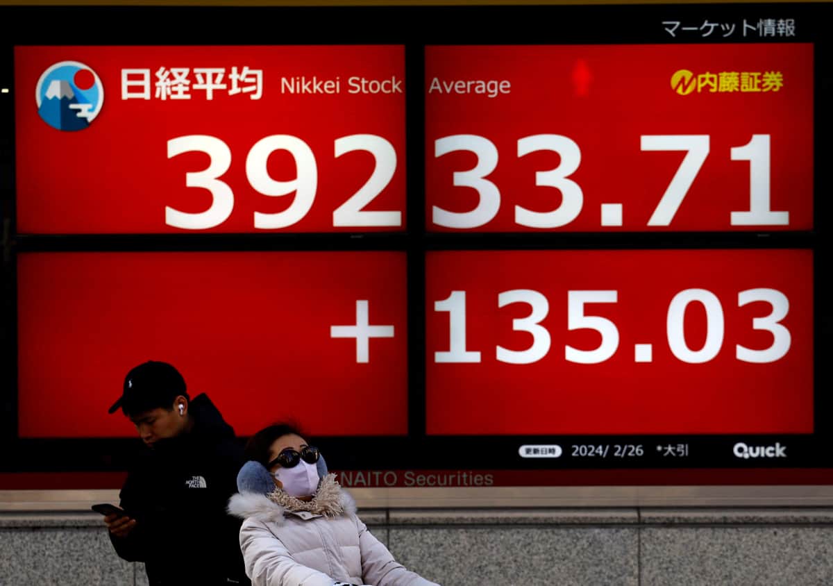 日経平均株価がバブル期を超えて史上最高値を更新（写真：ロイター/アフロ）