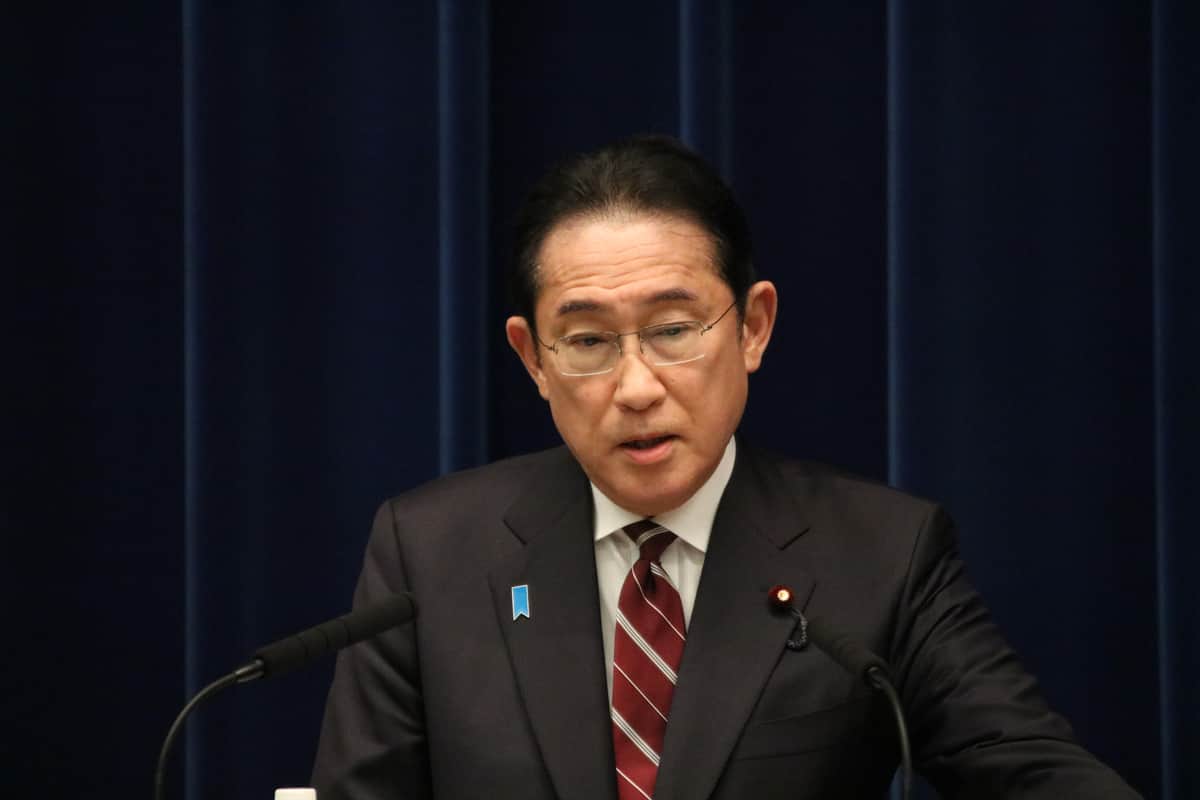 会見中の岸田文雄首相