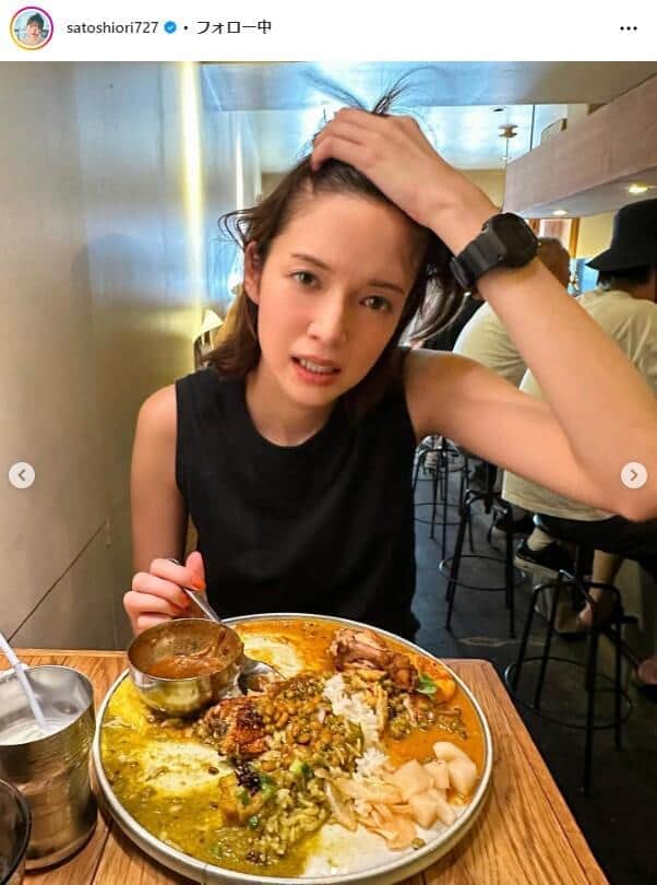 佐藤栞里の「イケメン」ぶり光る、かき上げポーズで話題　「ギャップがよすぎて惚れそう」