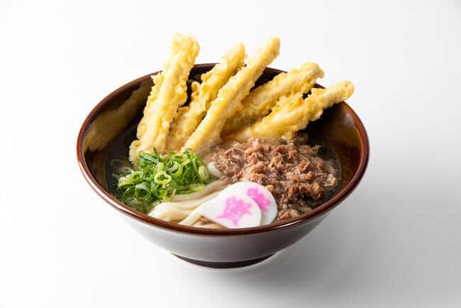 資さんうどんの人気メニュー「肉ごぼ天うどん」、リリースより