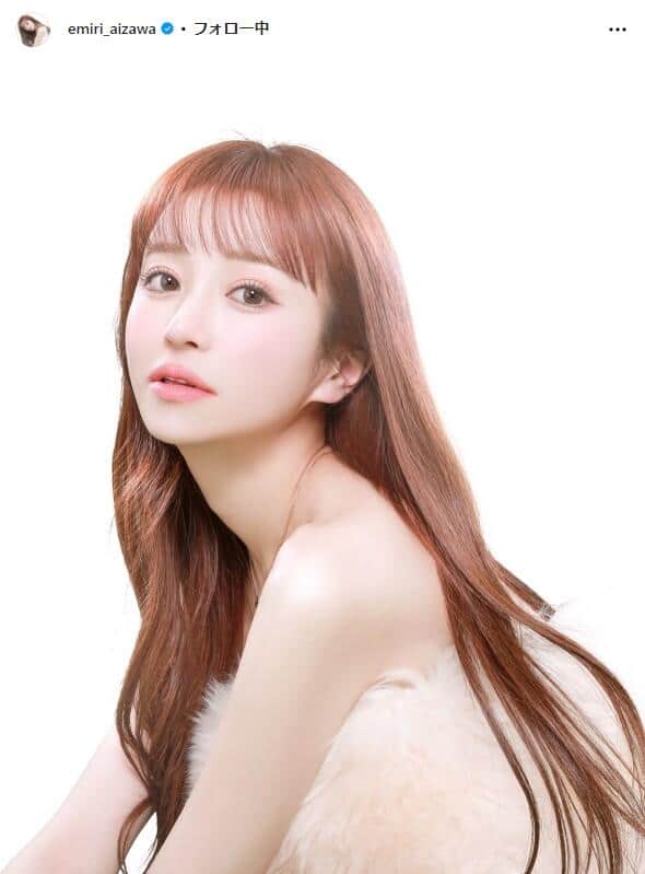 元No.1キャバ嬢・愛沢えみり、「バッサリ20cm」激変の新ヘア　「若返ってる」「お人形さんのよう」