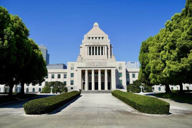 「自民200」Xトレンド入りに「日本保守党は5議席」報道　揺れる衆院選終盤、最後はどうなる