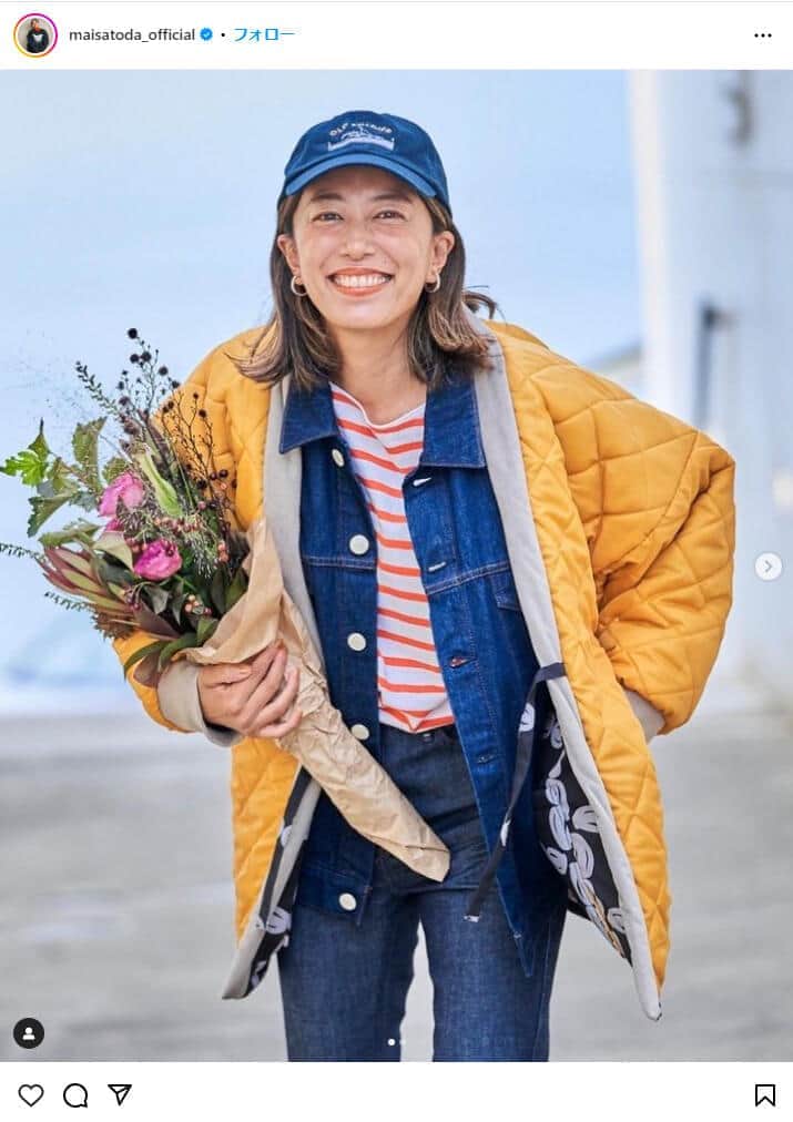 里田まい＆田中将大、顔寄せ仲良し2ショ「お似合い夫婦」　NYキャップでワールドシリーズ応援