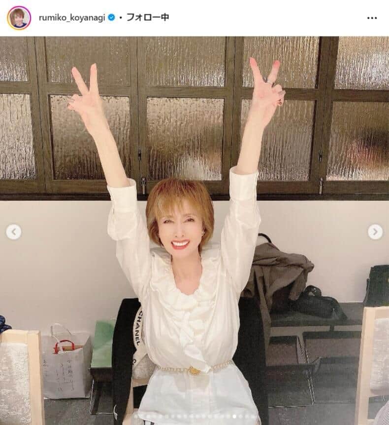 小柳ルミ子「54年のお付き合いです」　加藤茶と高級焼肉で肩組み2ショ「肉は元気になるよな！」