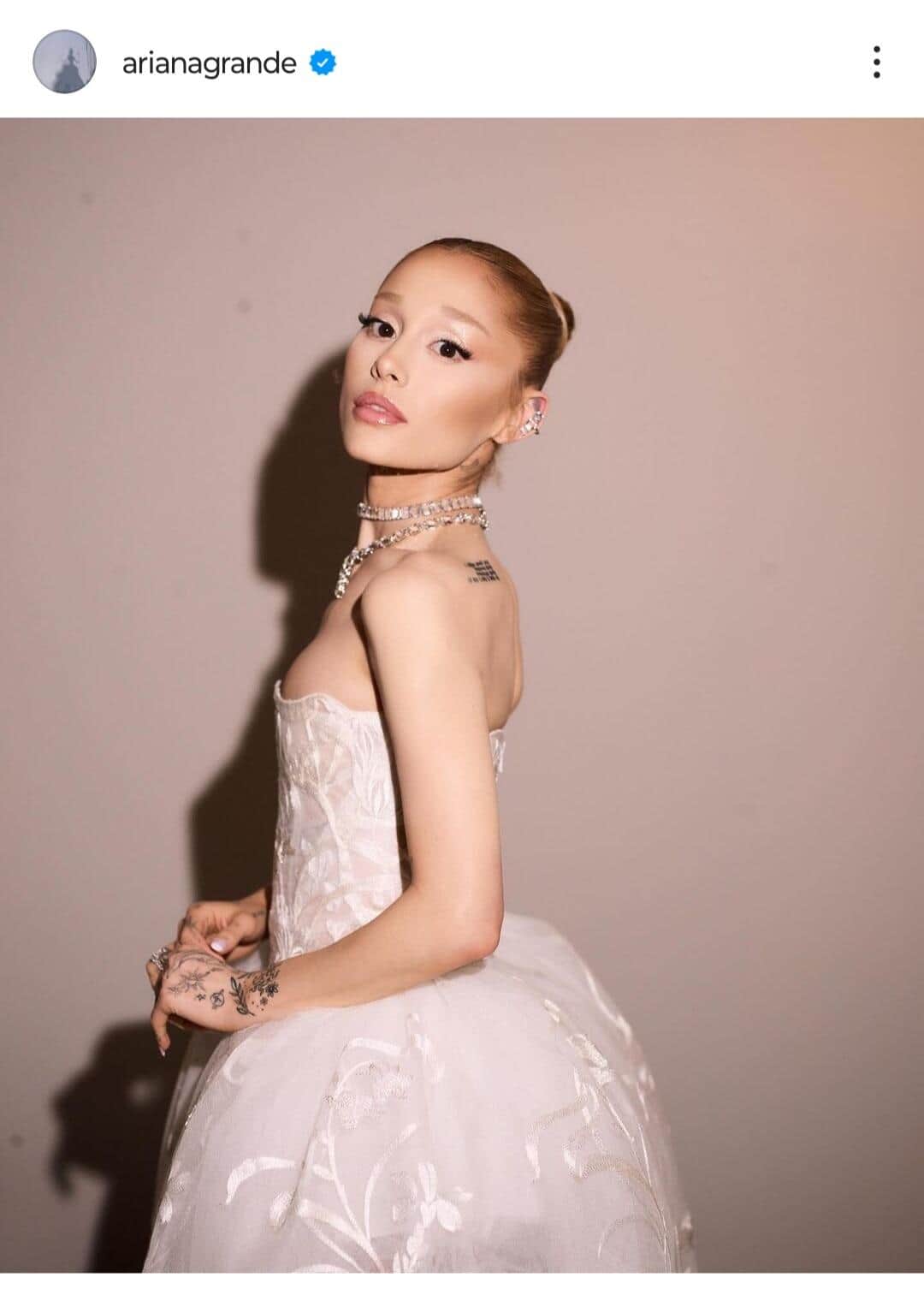 アリアナ・グランデさんのインスタグラム（＠arianagrande）より