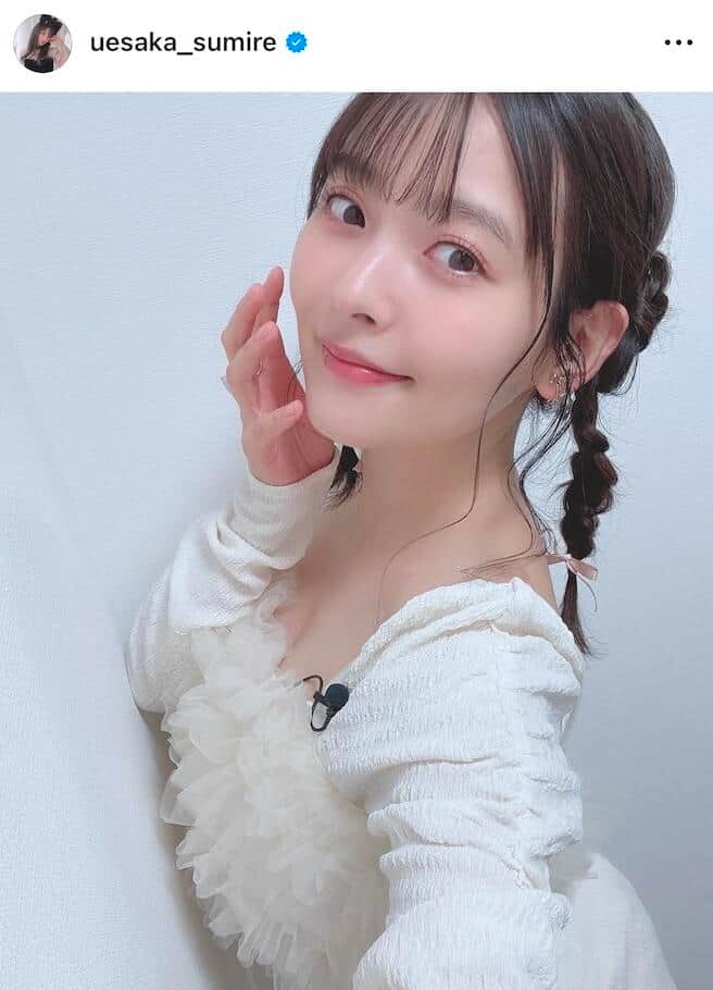 「とても可愛いです」声優・上坂すみれ、セーラー服姿の破壊力　「最高に素敵」韓国のアニメイベントで