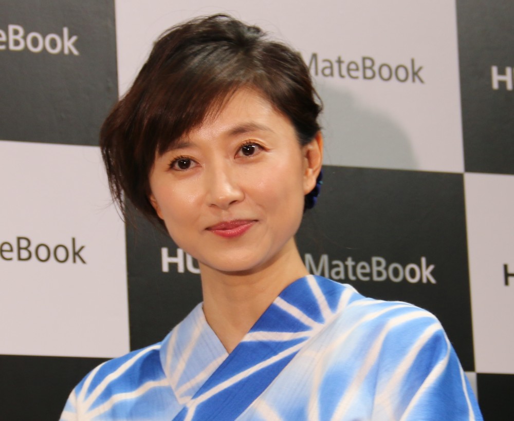 菊川怜 38歳 てんとう虫のサンバ 知らない これは ぶりっこ なのか J Cast ニュース