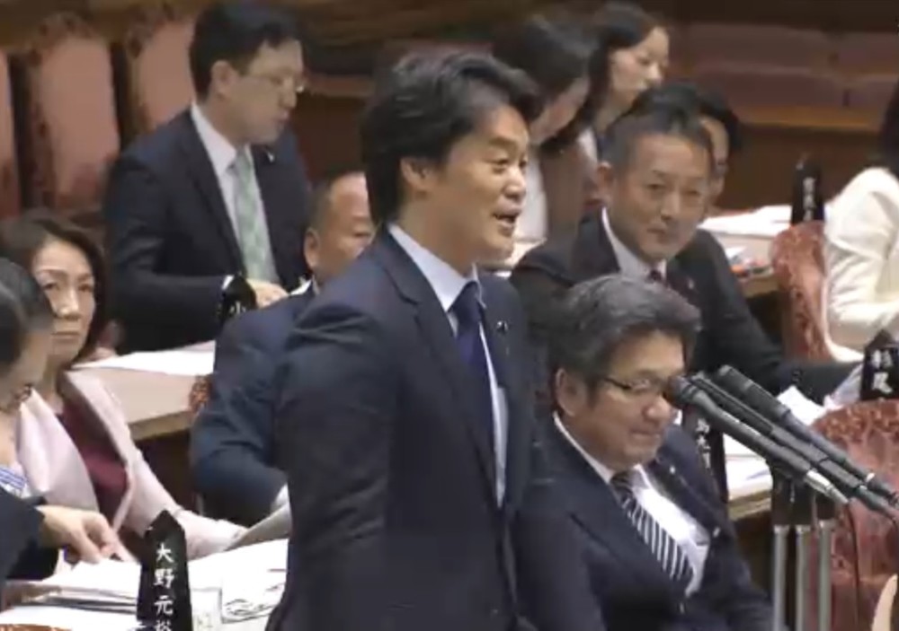 小西洋之氏vs安倍首相またバトル 将来を思えば控えられた方が 総理に人生を説かれるほど J Cast ニュース 全文表示