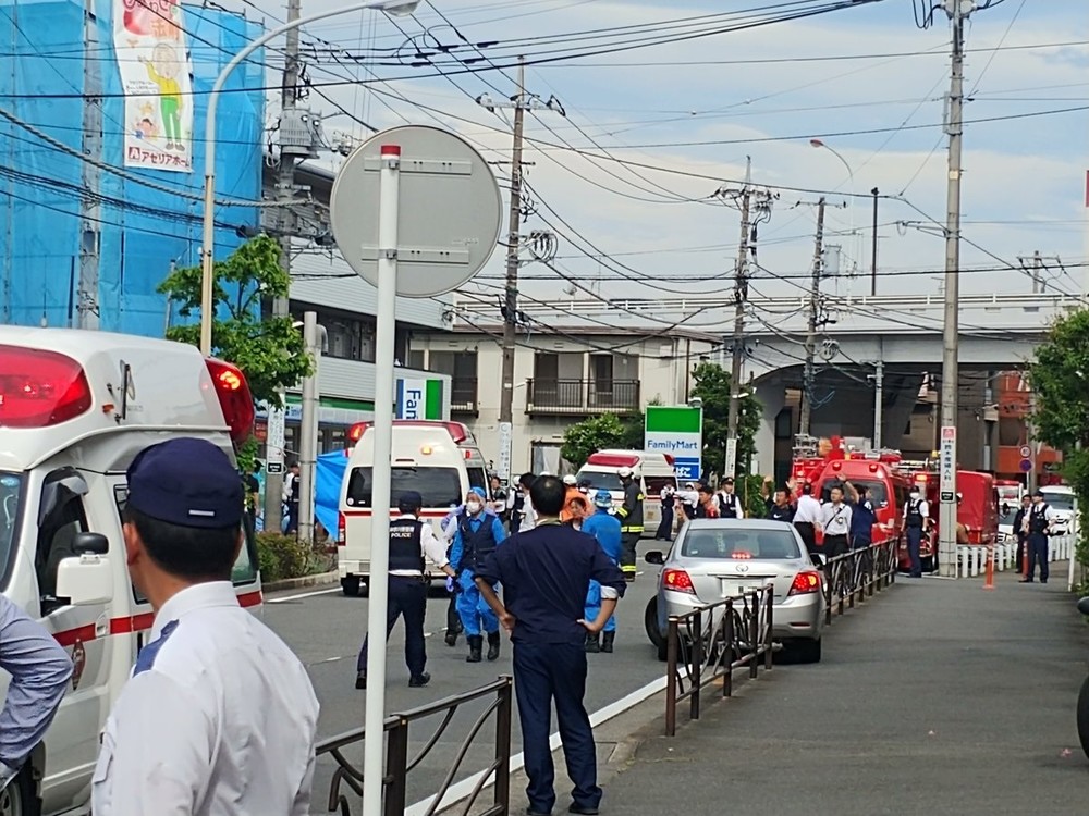 登戸の事件酷い 1人でも多く助かって欲しい 小学生ら刺され16人けが 心肺停止の被害者も J Cast ニュース