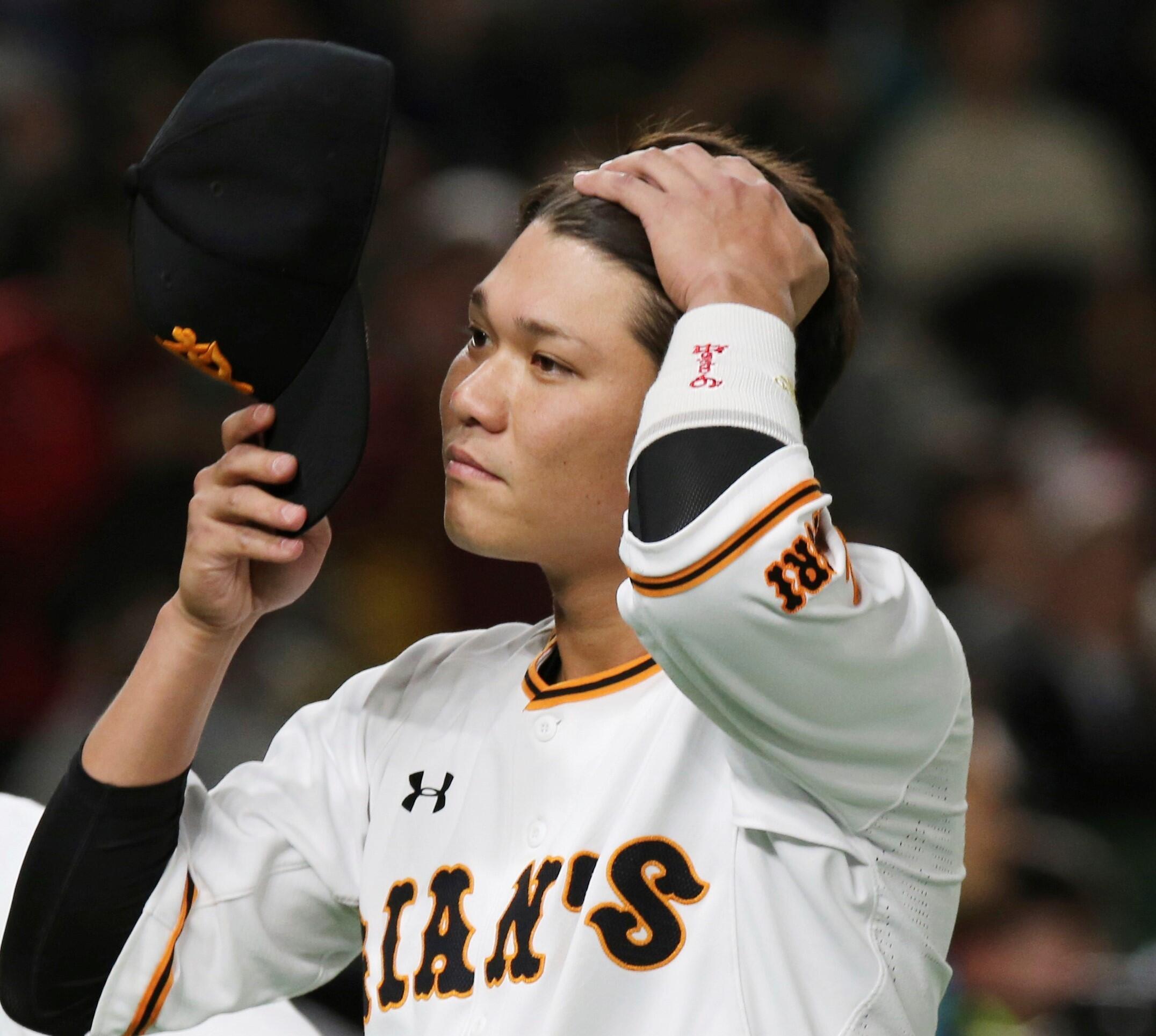 けつあな確定直筆サインボール けつあな確定ボール 坂本勇人 ジャイアンツ - スポーツ選手