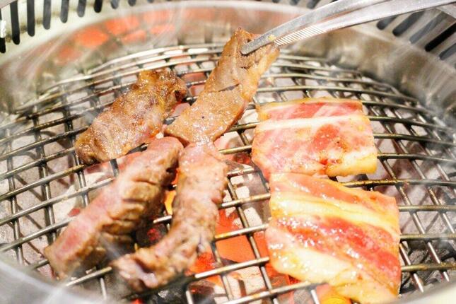 「ステイホーム」期間明けでも客足の戻りがよかった焼き肉店。「勝ち組」は…？（写真はイメージ）