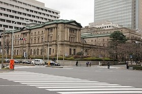 目から鱗の「マイナス金利」活用術　会社発展につなげる「逆転の発想」<br/>【社長のお悩み相談室】