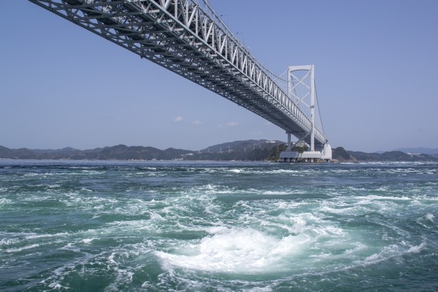 徳島県、社長輩出率で4年連続トップ（写真は、鳴門の渦潮）