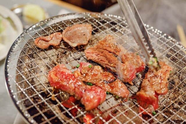 夏の体力が落ちた時、「回復メシ」食べたくなる気温...平均33.9度の調査結果！　その時、食べたい物...第1位は？