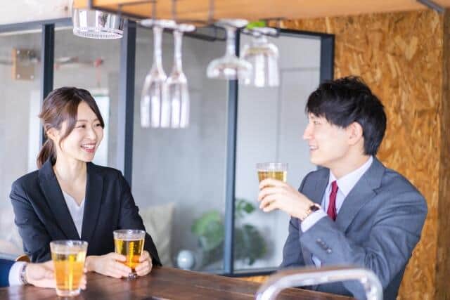 20代前半の社会人「業務外の飲み会・交流会に行く頻度」　3位「月に1回」、2位「3か月に1回」、1位は？