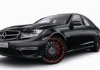 マイスターが手作業で組み上げる「C 63 AMG セダン」特別仕様車