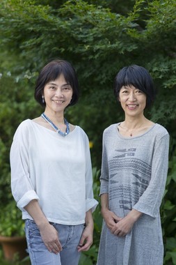 サカイ優佳子さん（左）と田平恵美さん